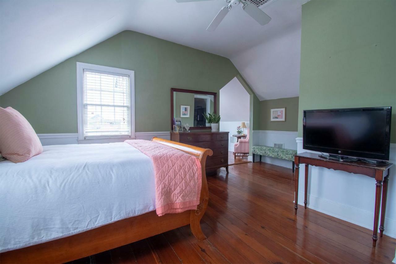 Daybed With Trundle In The Beautiful Ashley Inn 4 Blocks From King St 查尔斯顿 外观 照片